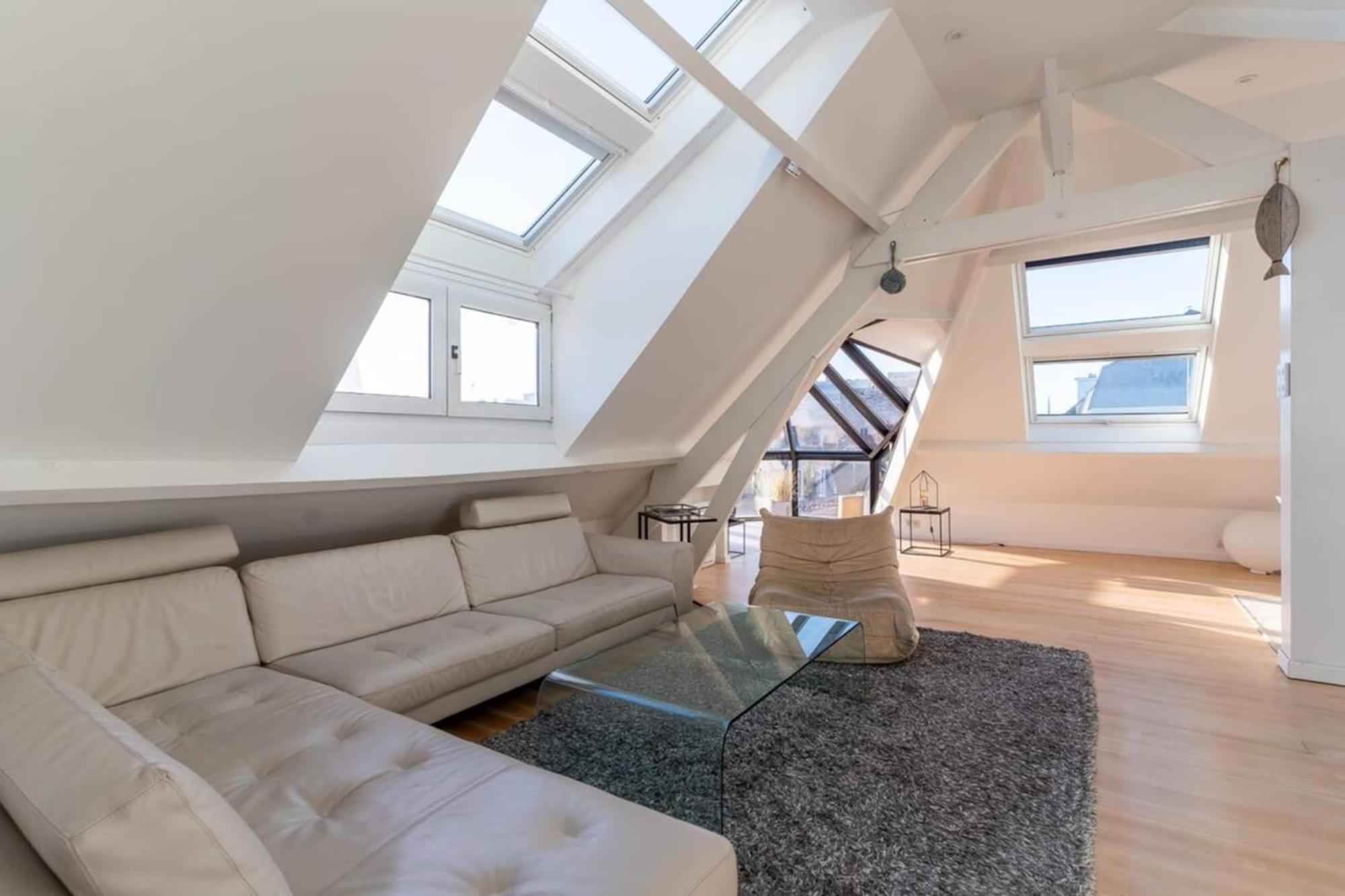 Appartement Sublime Loft En Plein Coeur Du Centre *